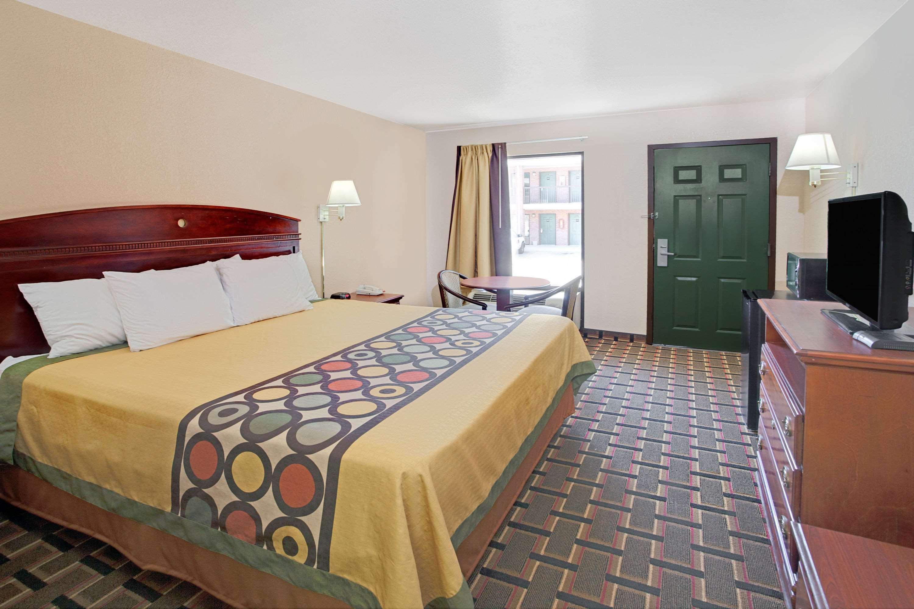 Super 8 By Wyndham Acworth/Atlanta Area Hotell Exteriör bild